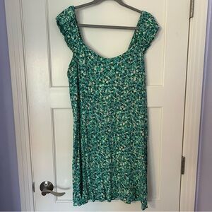 Old Navy Green Floral Dress